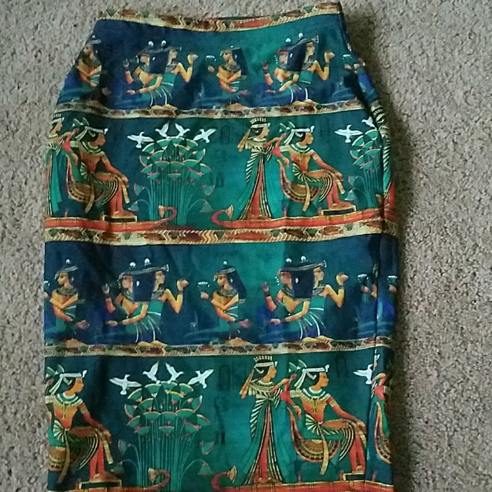 The Nile Pencil Skirt